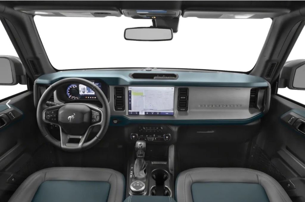 Used 2024 Ford Bronco Badlands image 4