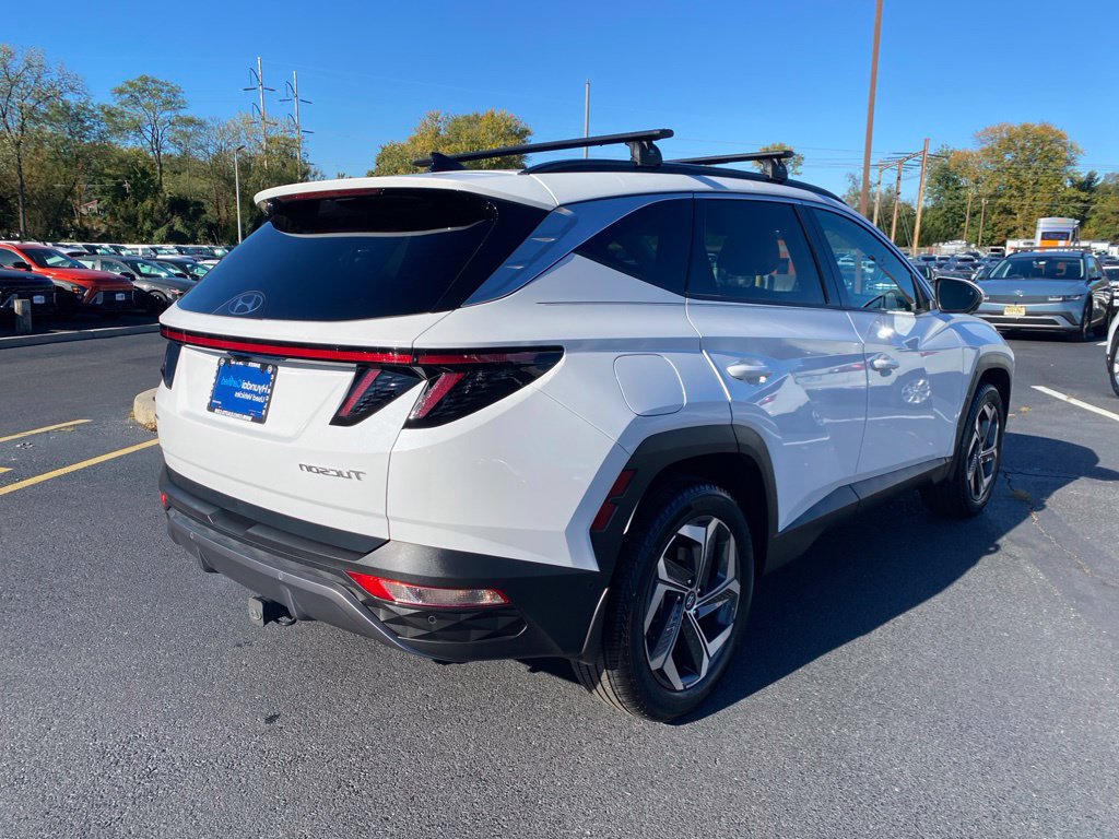 Certified 2024 Hyundai Tucson Limited AWD/4WD image 4