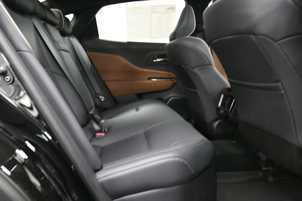 Used 2026 Toyota Crown w/ Advanced Technology Package AWD/4WD image 24