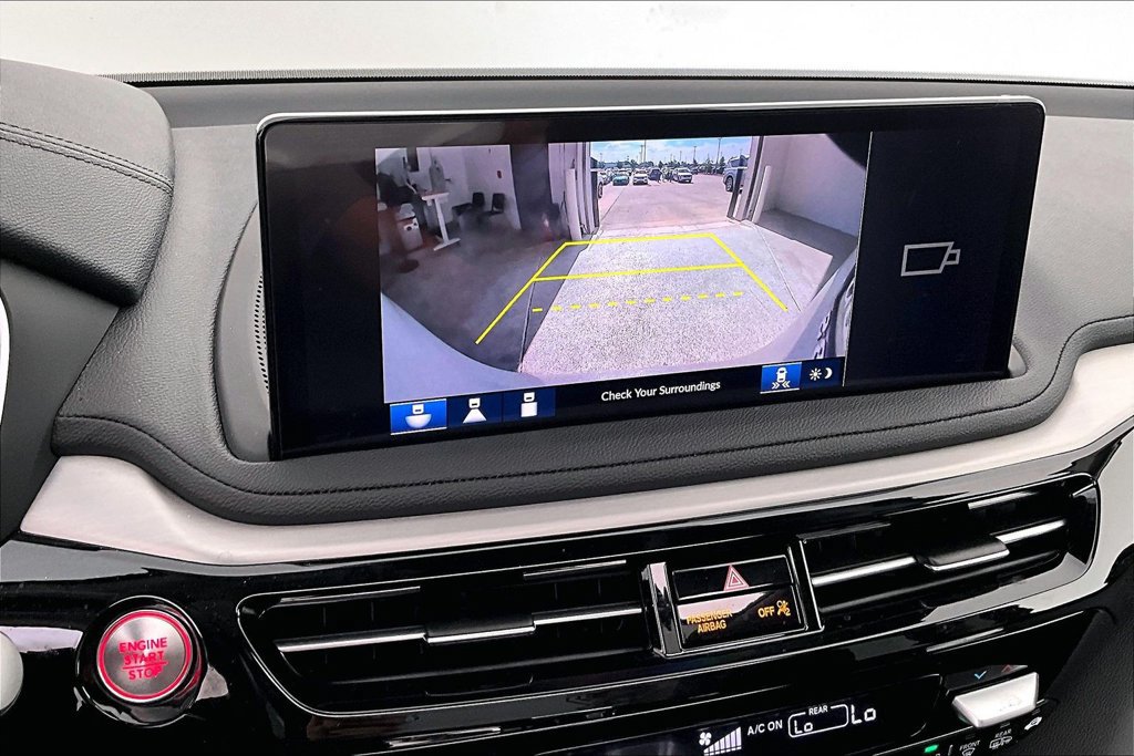 Certified 2025 Acura MDX SH-AWD image 28