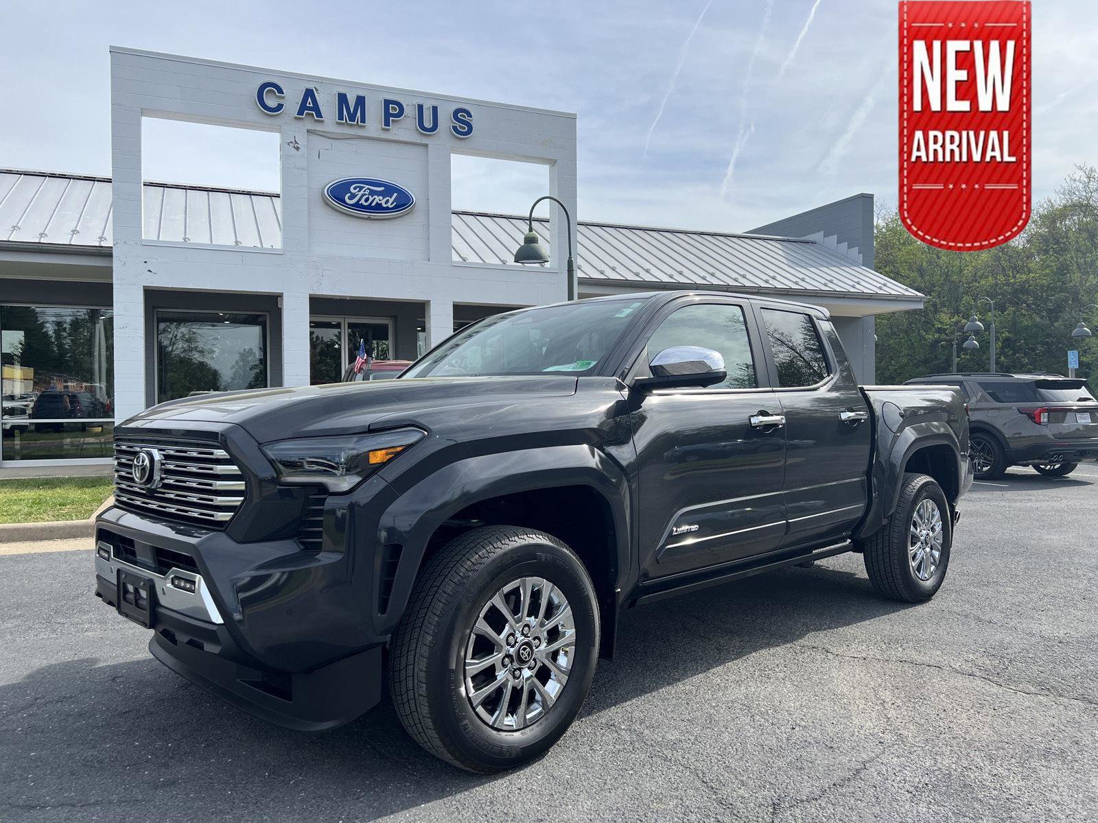 Used 2024 Toyota Tacoma Limited w/ Limited Package (LT) image 1