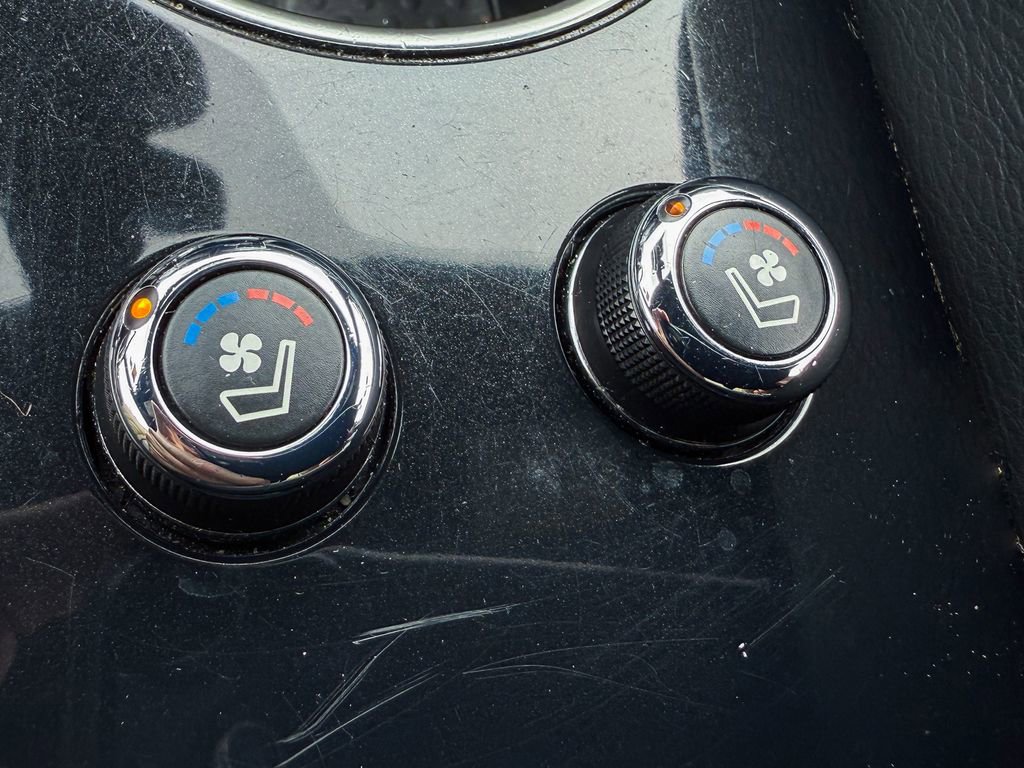 Certified 2023 Nissan Maxima SR w/ Sport Mat Group image 15