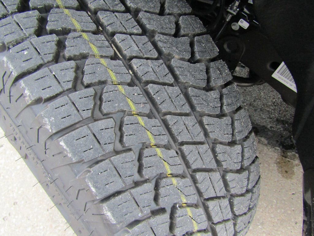 New 2026 Chevrolet Silverado 1500 W/T w/ WT Value Package AWD/4WD image 25