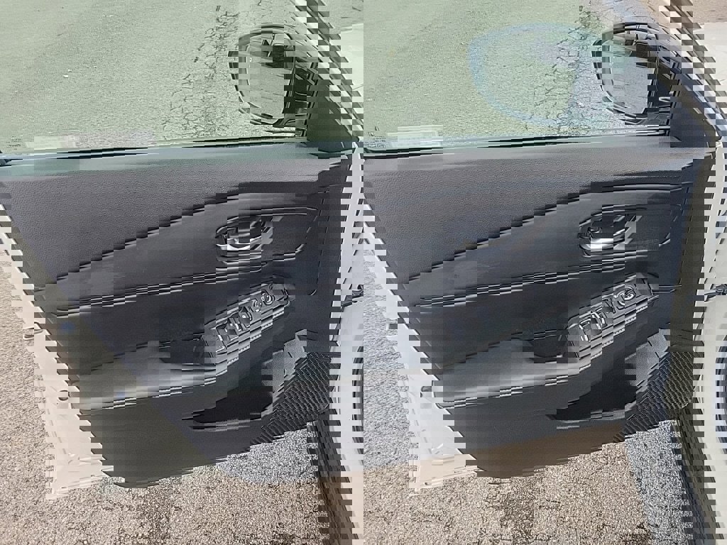 Used 2024 Honda Accord Sport image 16