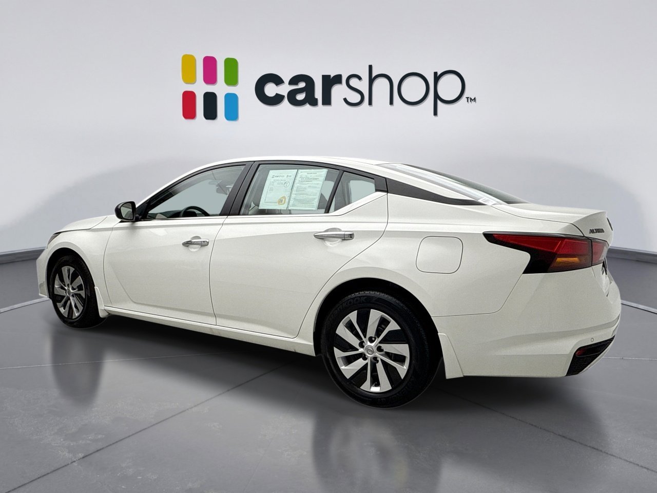 Used 2024 Nissan Altima 2.5 S image 3