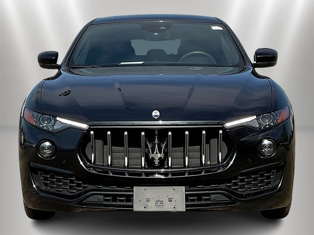 Used 2022 Maserati Levante GT AWD/4WD image 2