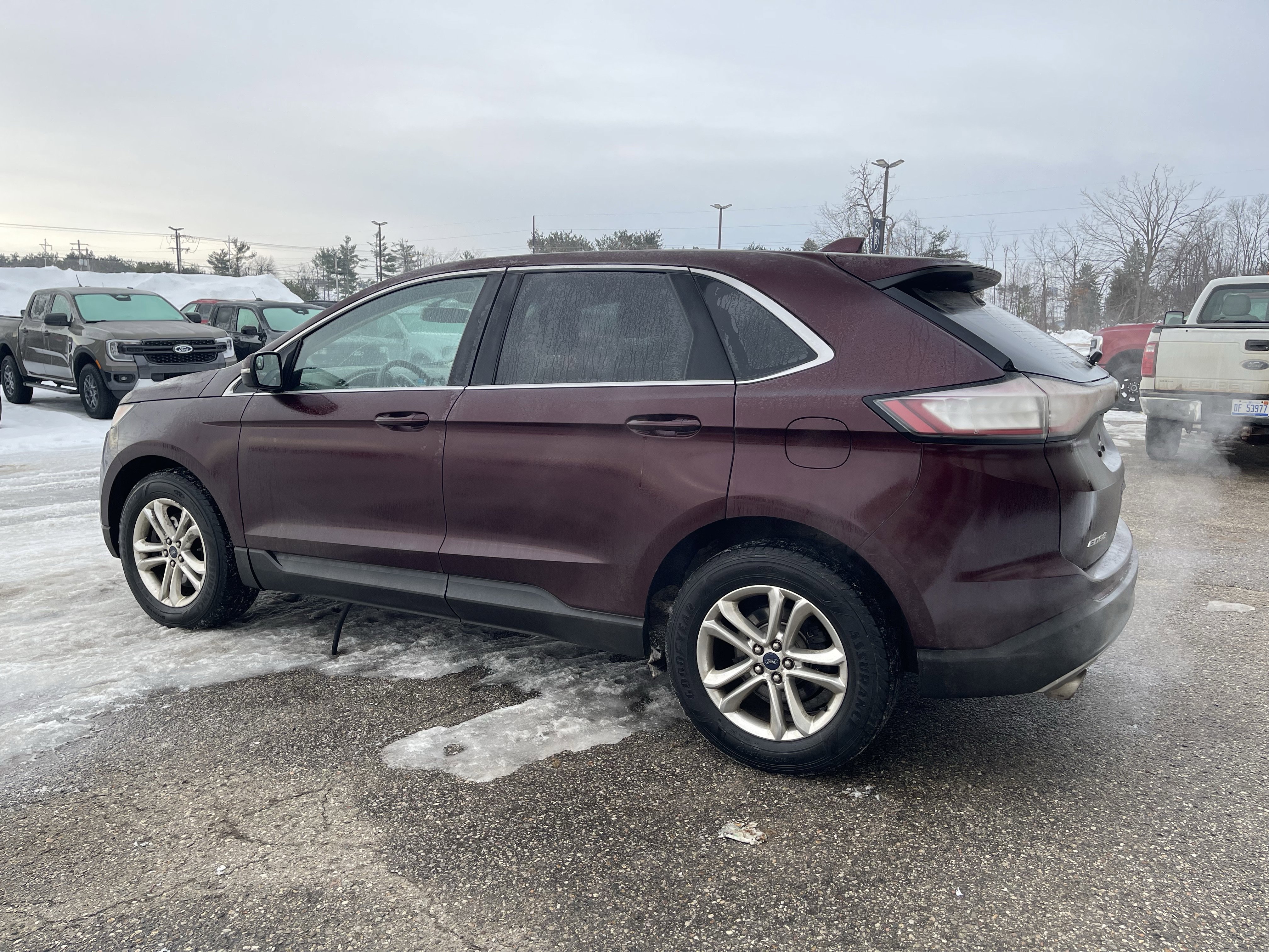 Used 2018 Ford Edge SEL w/ Equipment Group 201A image 6