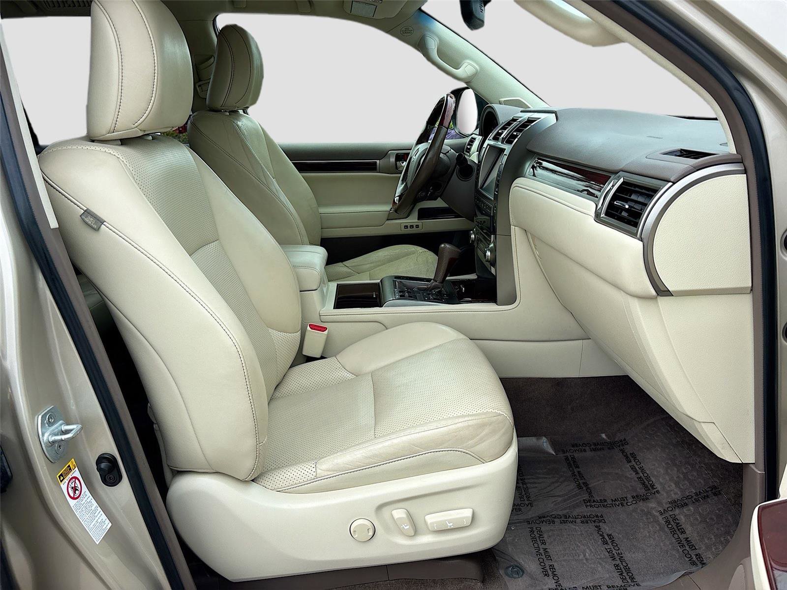 Used 2016 Lexus GX 460 Luxury w/ Preferred Accessory Package AWD/4WD image 30
