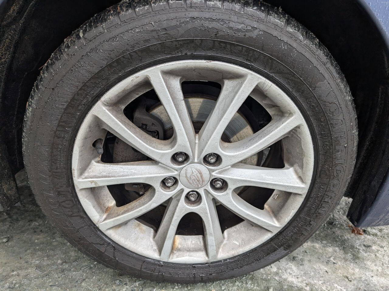 Used 2013 Subaru Impreza 2.0i Premium w/ All-Weather Pkg image 16
