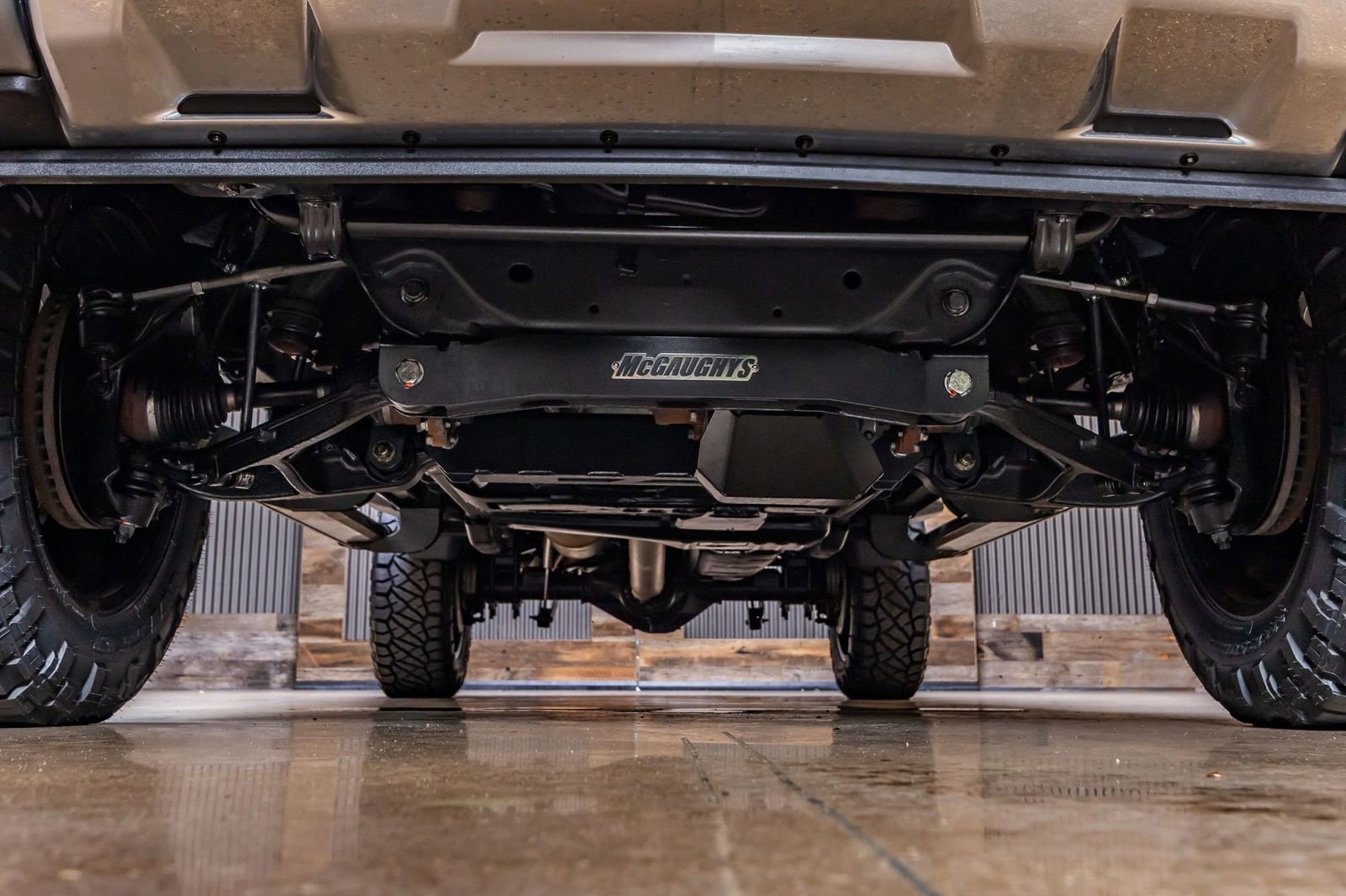 Used 2024 Chevrolet Silverado 2500 High Country w/ High Country Premium Package AWD/4WD image 16