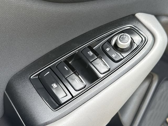 Certified 2025 Subaru Outback Premium image 17