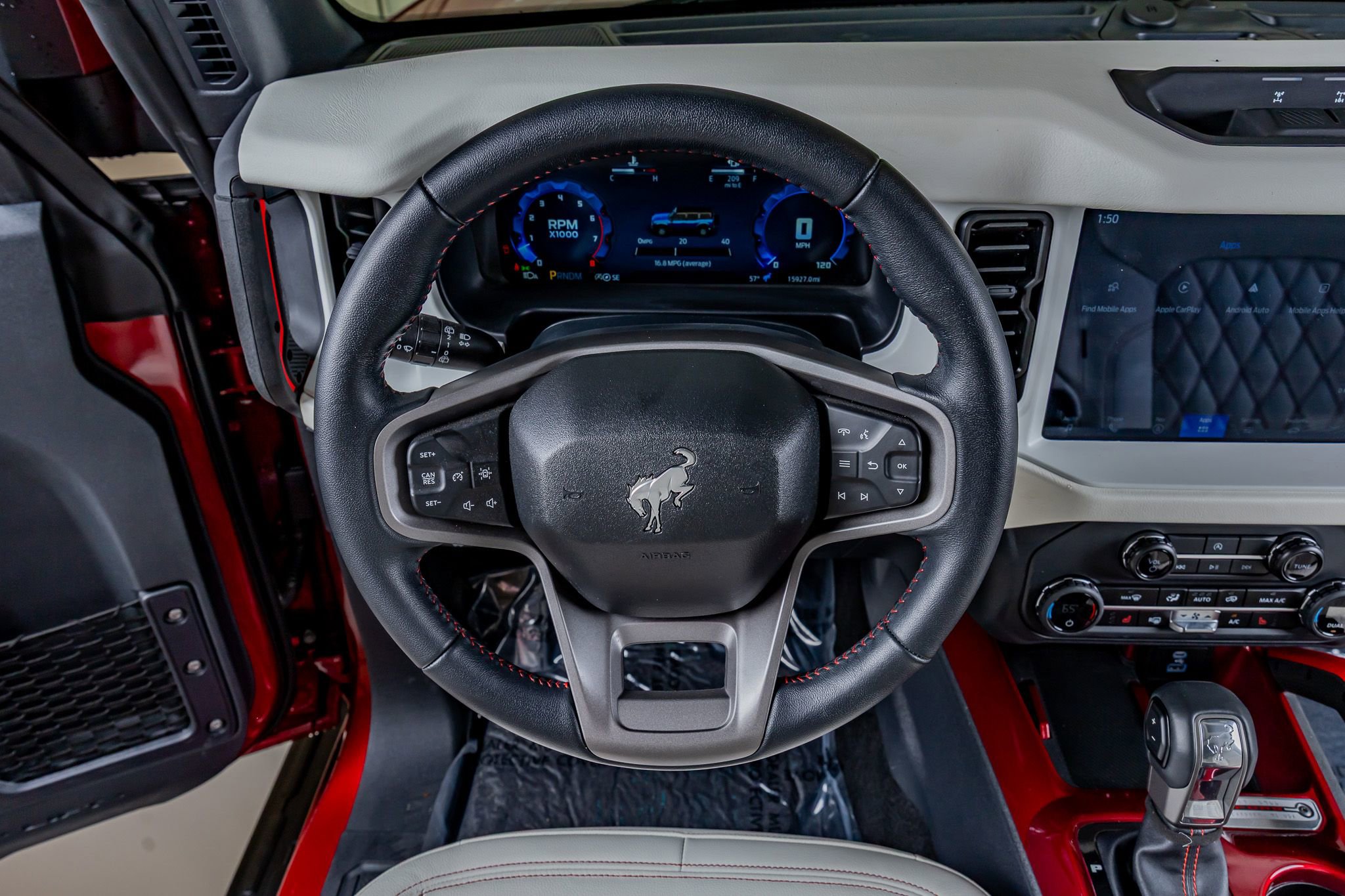 Used 2025 Ford Bronco Heritage Edition AWD/4WD image 19