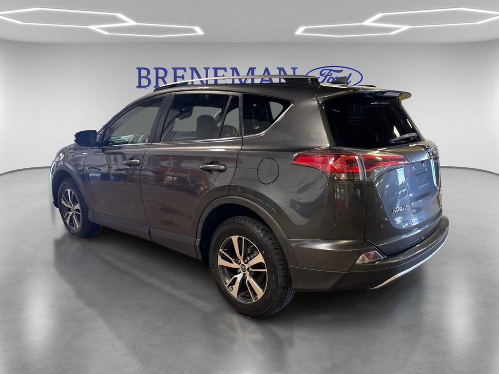 Used 2018 Toyota RAV4 XLE w/ Plus Extra Value Package image 7