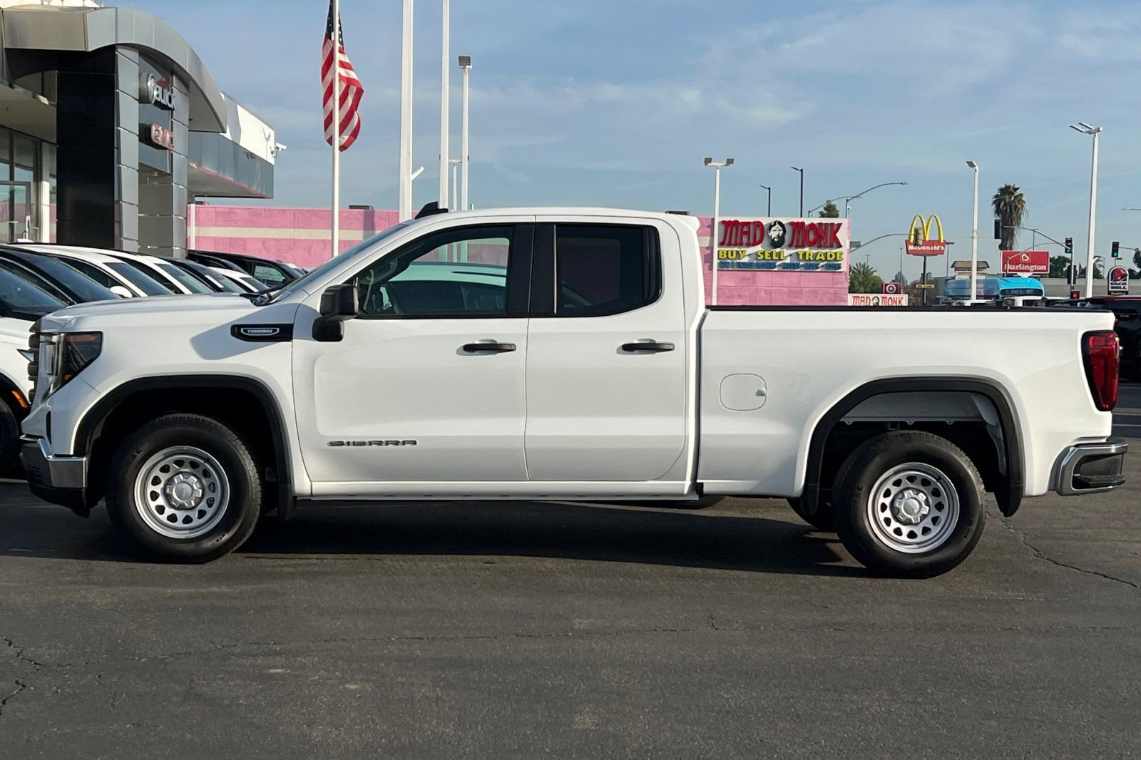 Used 2026 GMC Sierra 1500 Pro w/ Pro Value Package RWD image 7