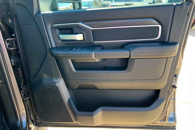 New 2026 RAM 2500 Big Horn AWD/4WD image 22