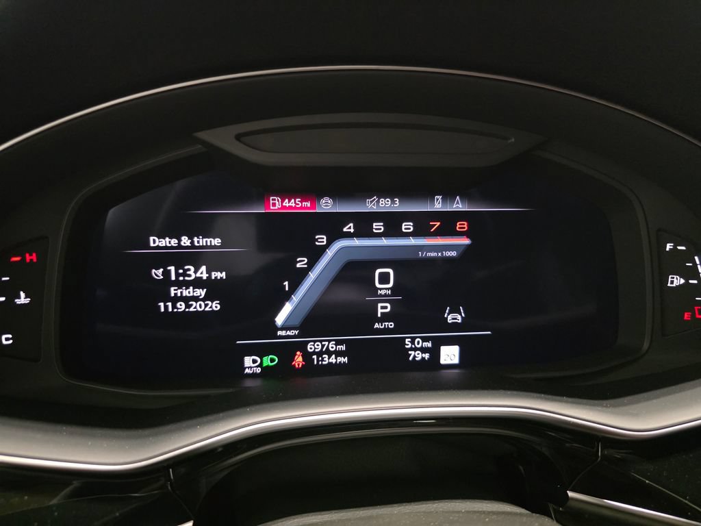 Certified 2025 Audi Q8 Premium Plus w/ Premium Plus Package AWD/4WD image 22