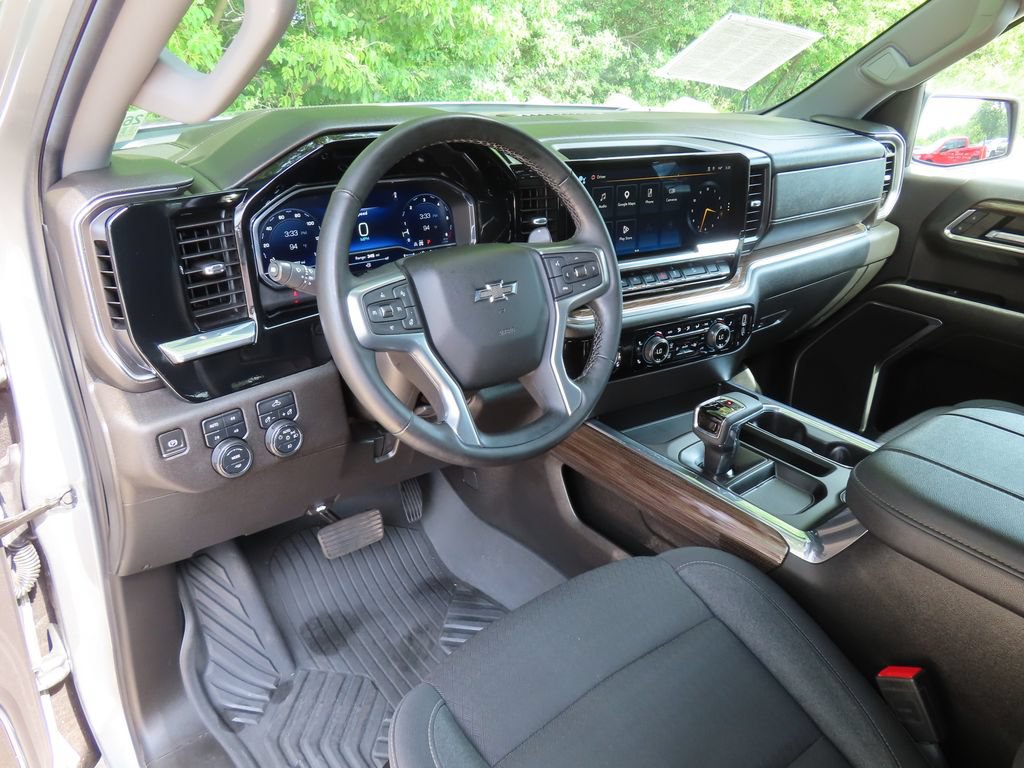 Certified 2023 Chevrolet Silverado 1500 RST AWD/4WD image 26