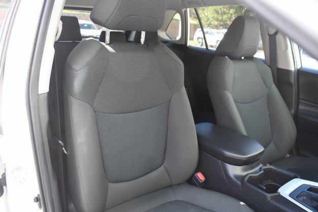 Certified 2024 Toyota RAV4 LE AWD/4WD image 26