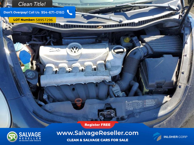 Used 2010 Volkswagen Beetle Coupe FWD image 15