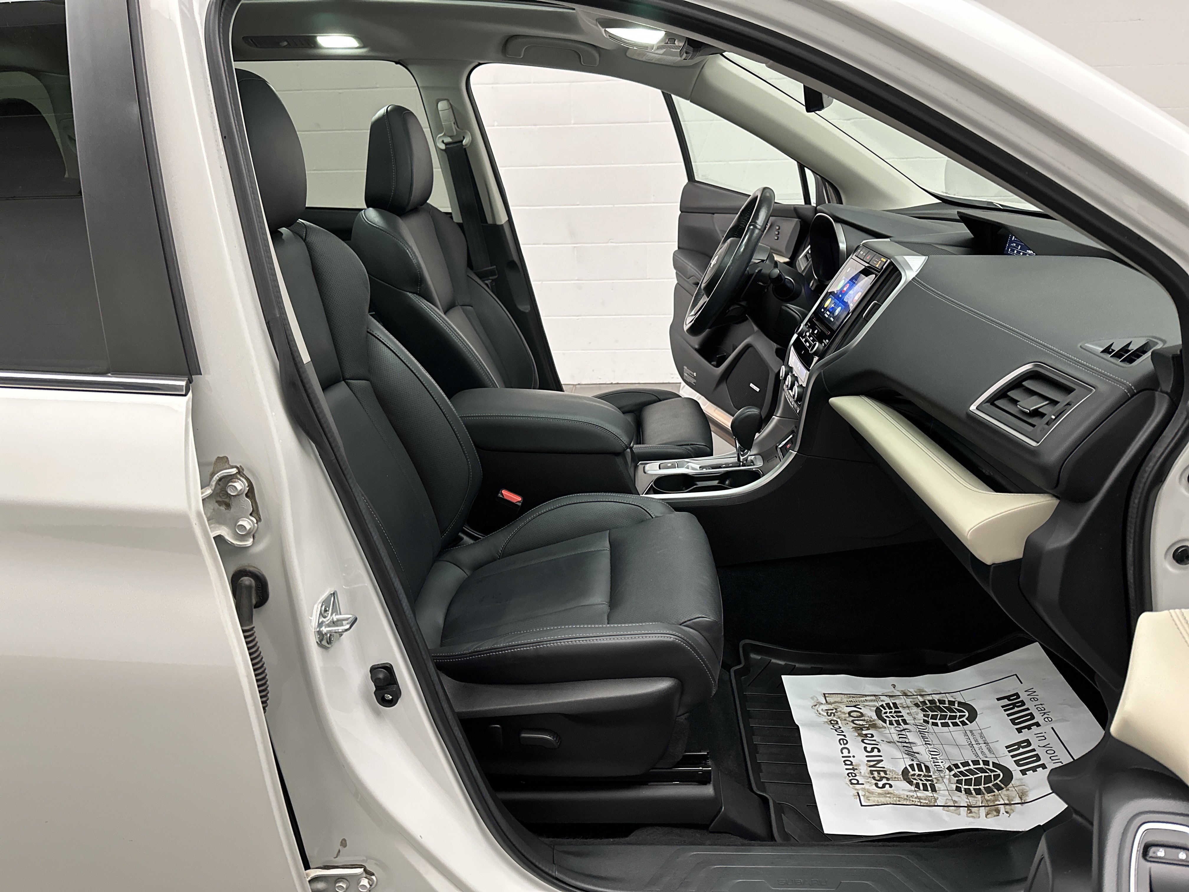 Used 2022 Subaru Ascent Limited w/ Technology Package AWD/4WD image 26