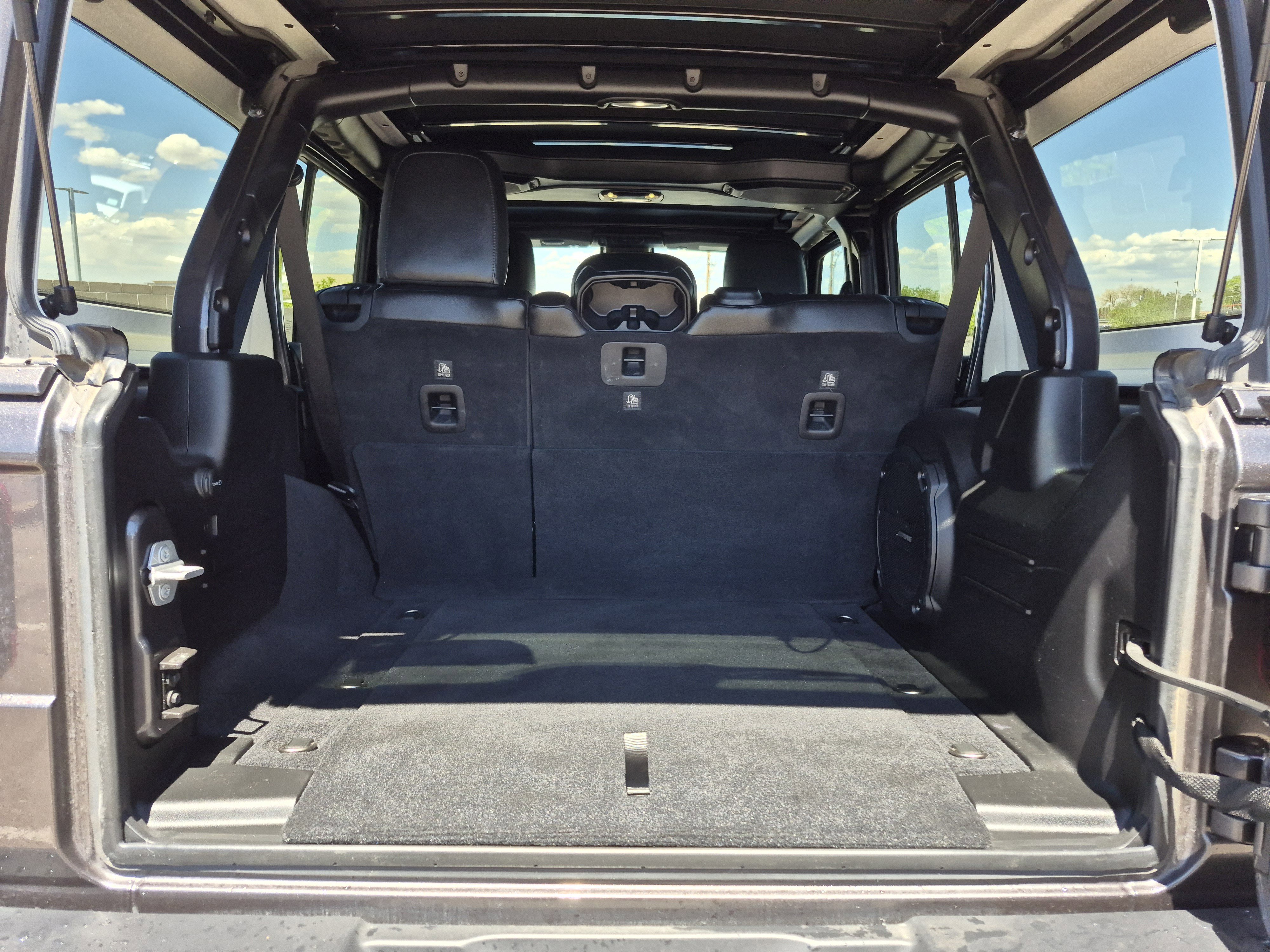 Used 2019 Jeep Wrangler Unlimited Rubicon image 21