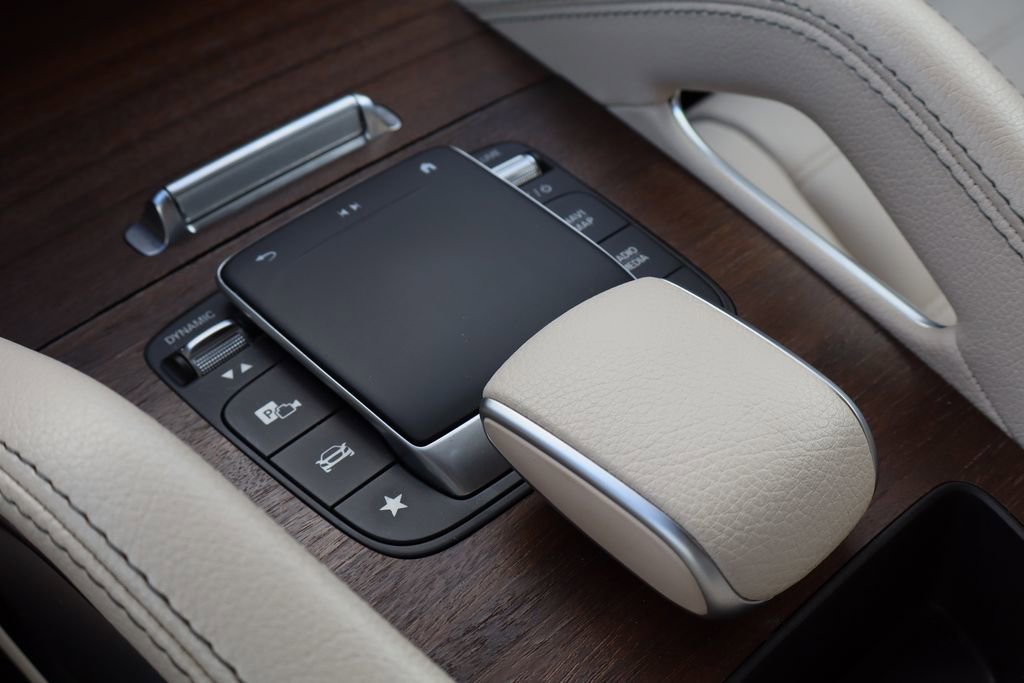 Used 2022 Mercedes-Benz GLE 350 4MATIC image 18