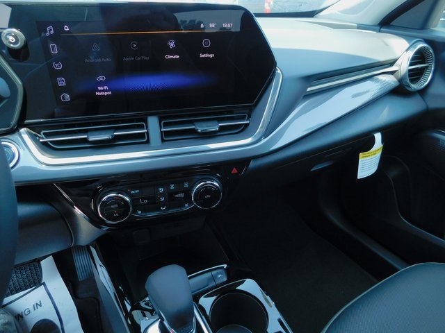New 2025 Chevrolet Trax ACTIV w/ Driver Confidence Package image 25