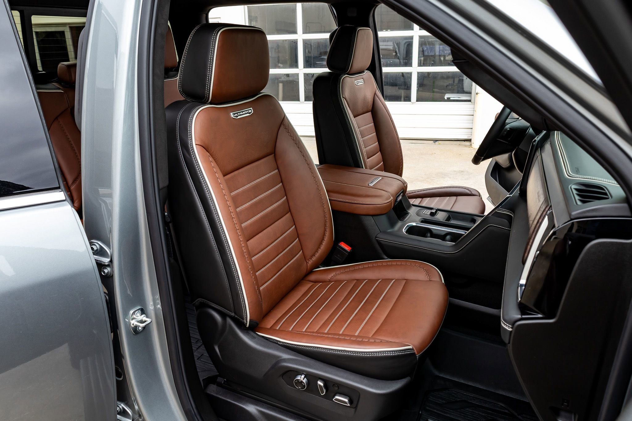 Used 2026 GMC Sierra 2500 Denali Ultimate image 31