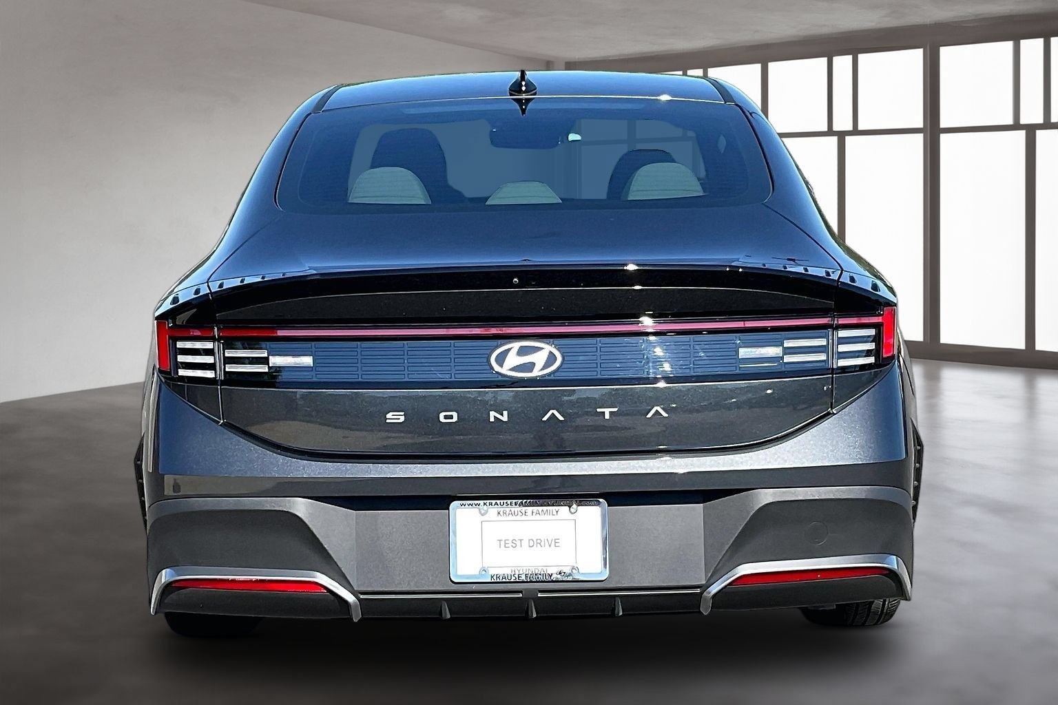 Certified 2025 Hyundai Sonata SE FWD image 5