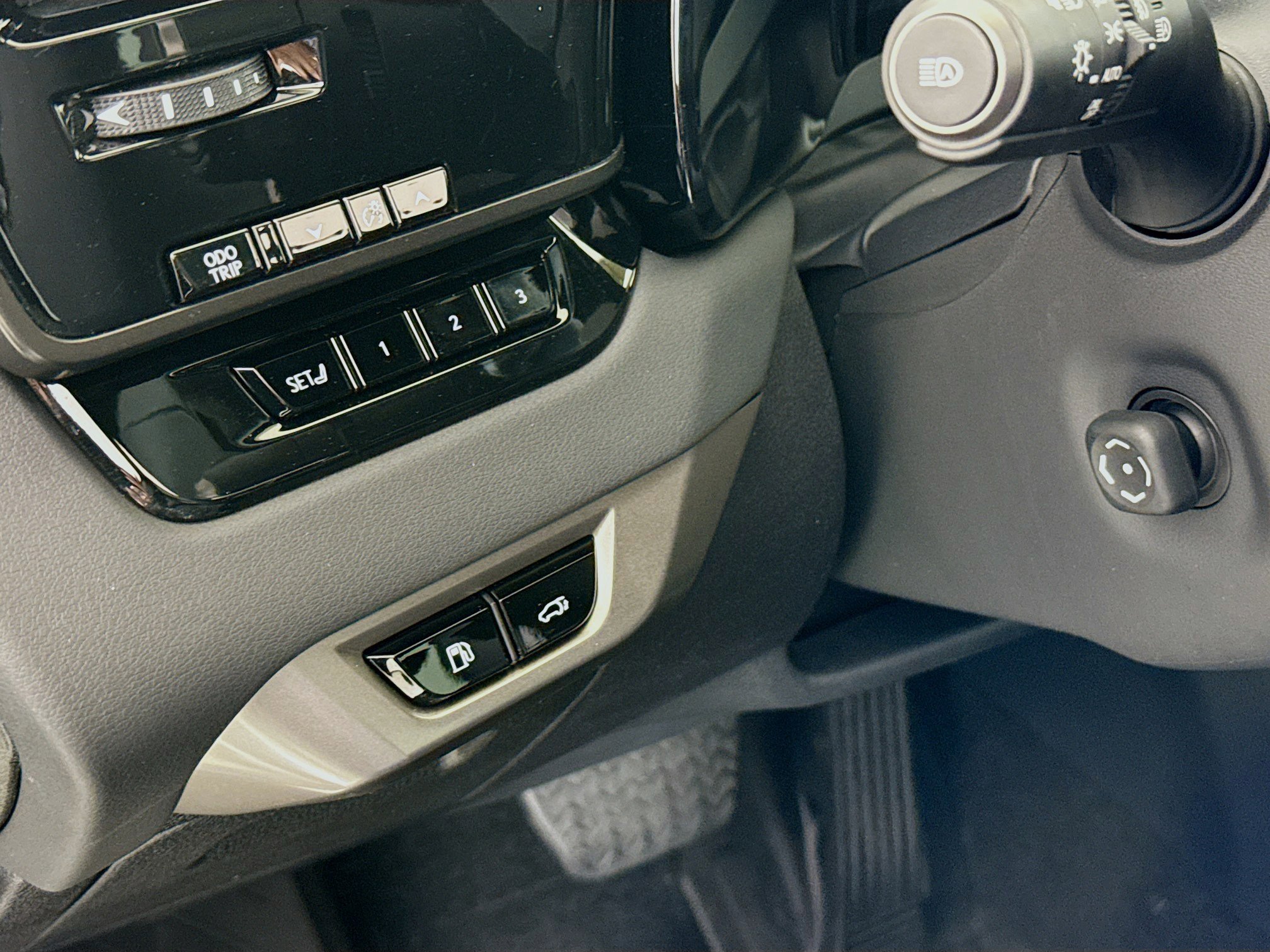 Certified 2025 Lexus RX 350 Premium Plus w/ Convenience Package image 10