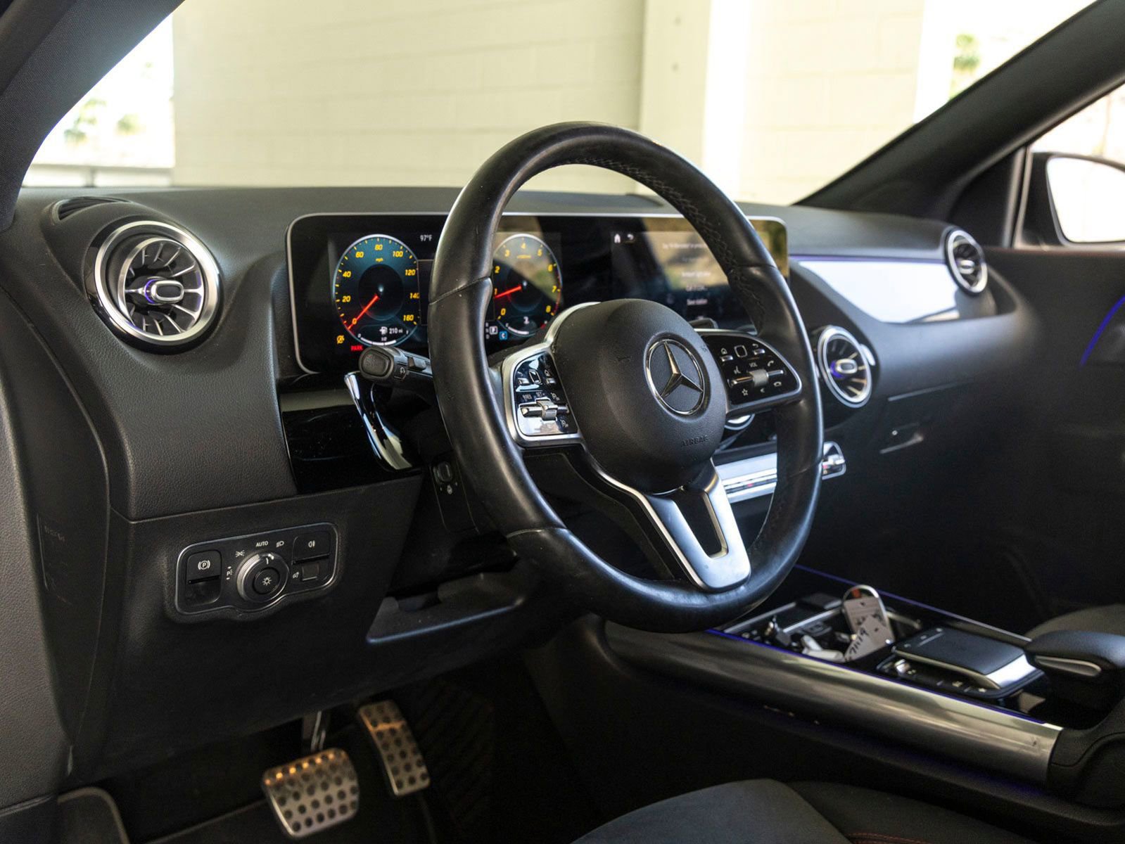 Used 2021 Mercedes-Benz GLA 250 image 15