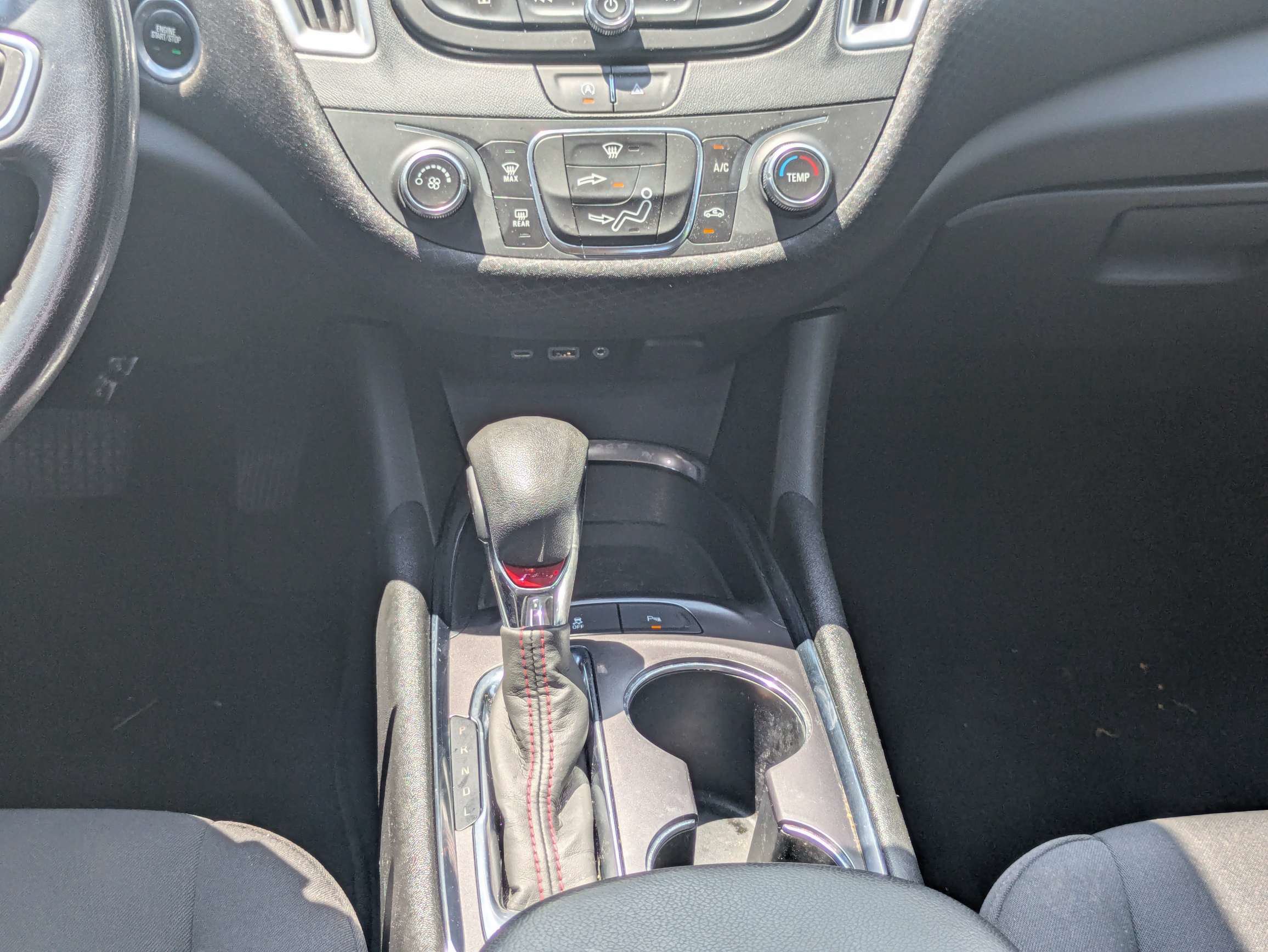 Used 2022 Chevrolet Malibu RS FWD image 19