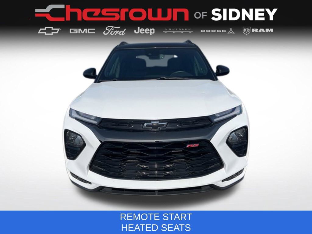 Used 2023 Chevrolet TrailBlazer RS w/ Convenience Package FWD image 2