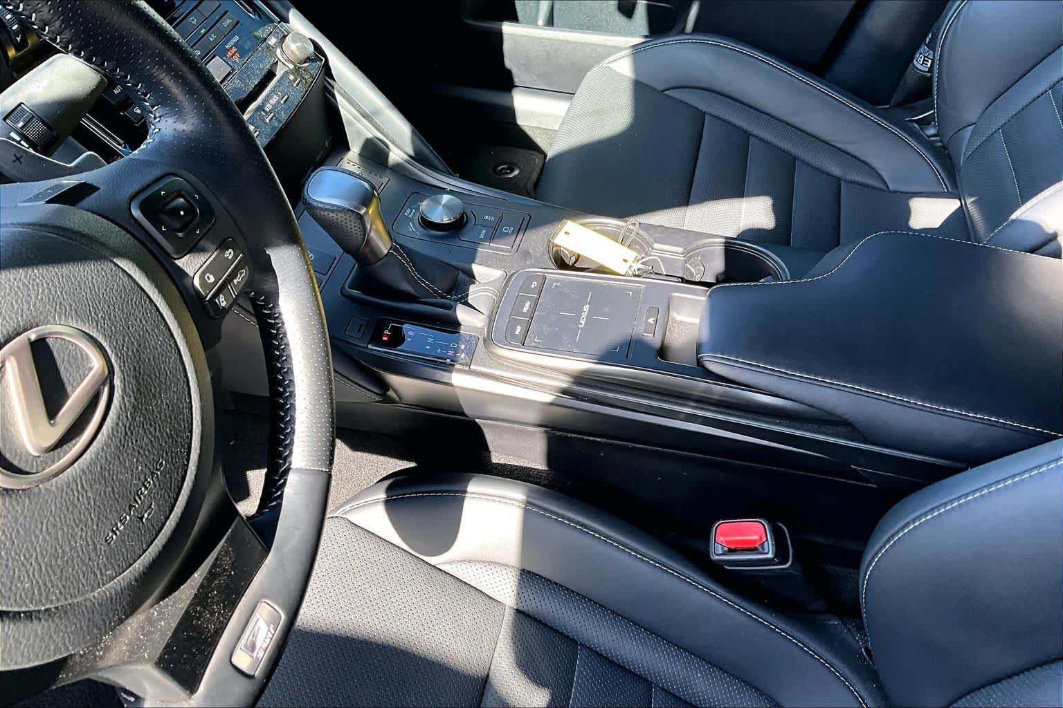 Used 2024 Lexus IS 350 F Sport w/ Navigation Package RWD image 15