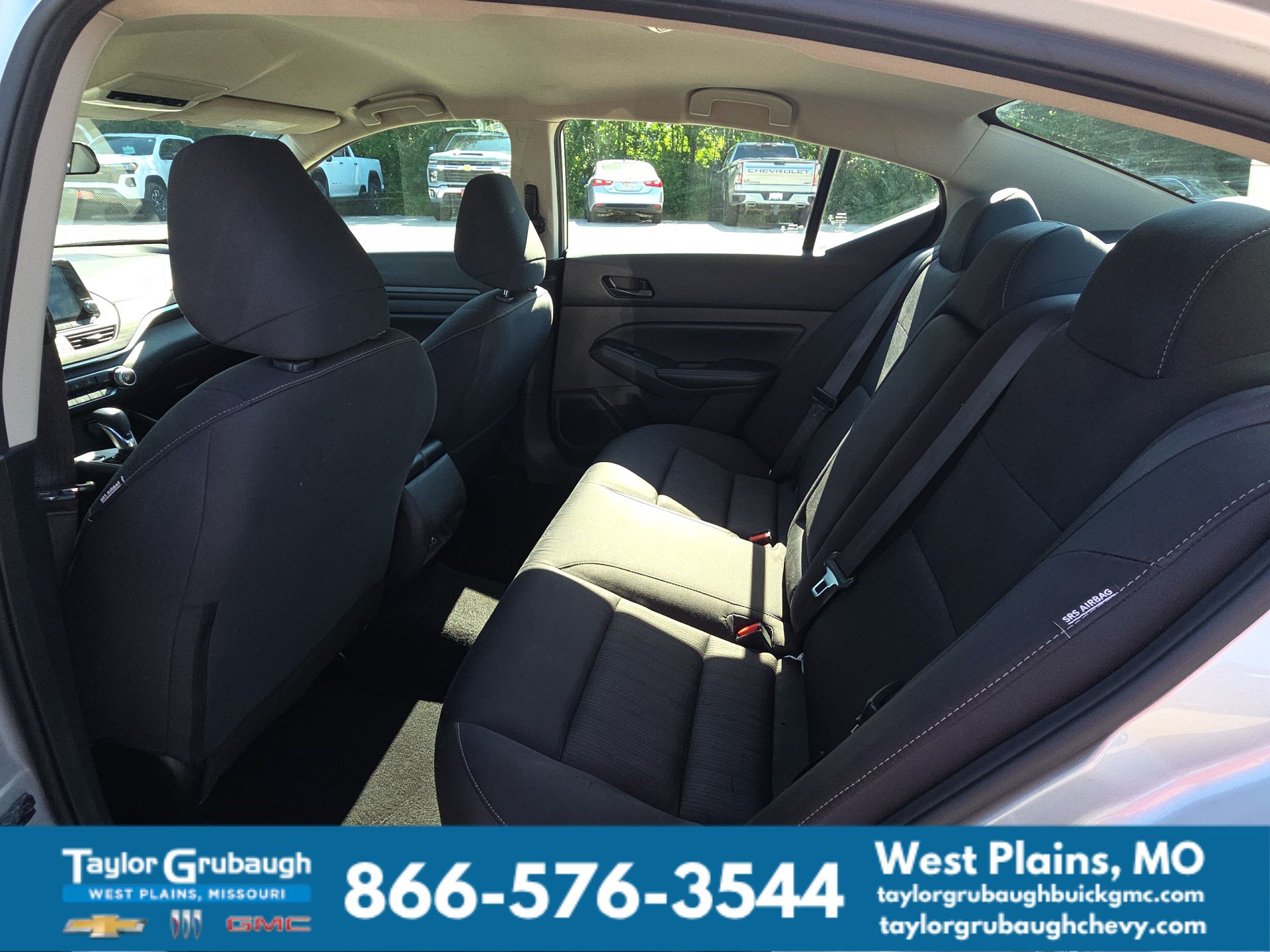 Used 2024 Nissan Altima 2.5 SV FWD image 28