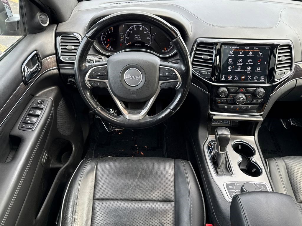 Used 2020 Jeep Grand Cherokee Overland image 18