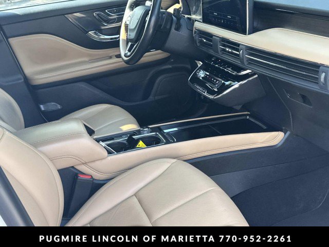 Used 2023 Lincoln Corsair Reserve w/ Equipment Group 201A image 28