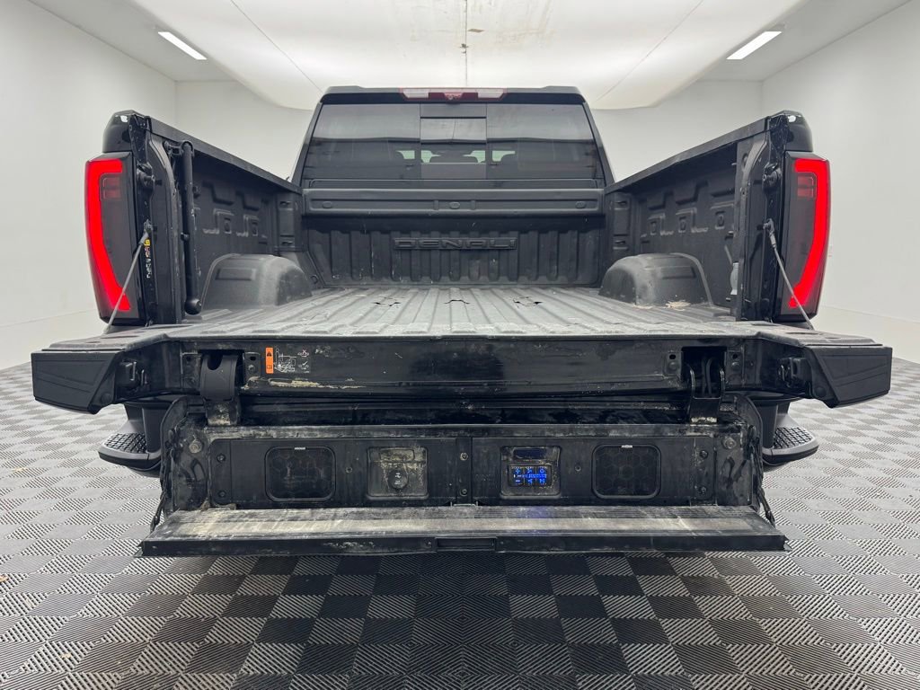 Used 2024 GMC Sierra 2500 Denali Ultimate w/ Max Trailering Package image 13