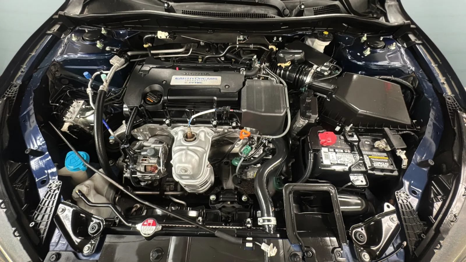 Used 2015 Honda Accord LX image 23