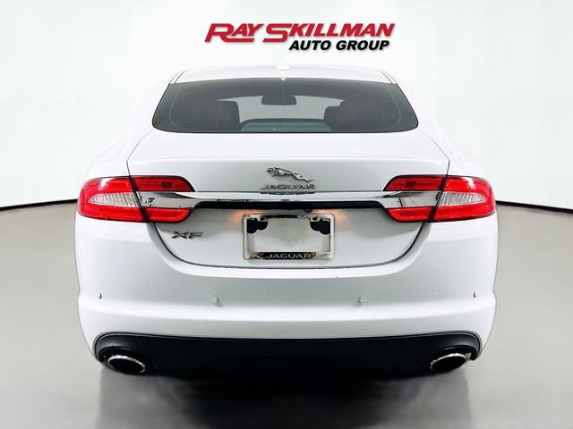 Used 2015 Jaguar XF Premium RWD image 6