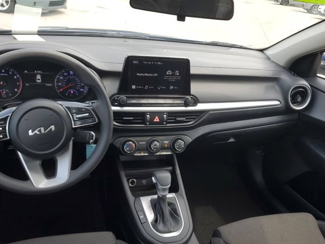 Certified 2023 Kia Forte LXS FWD image 12