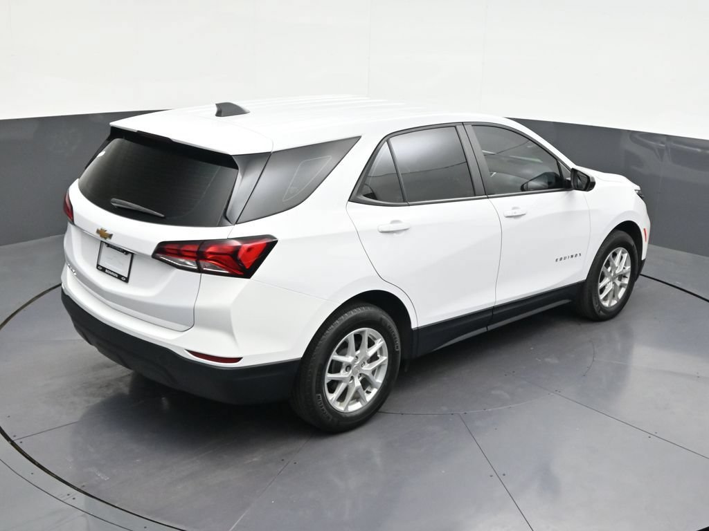 Used 2023 Chevrolet Equinox LS FWD image 20