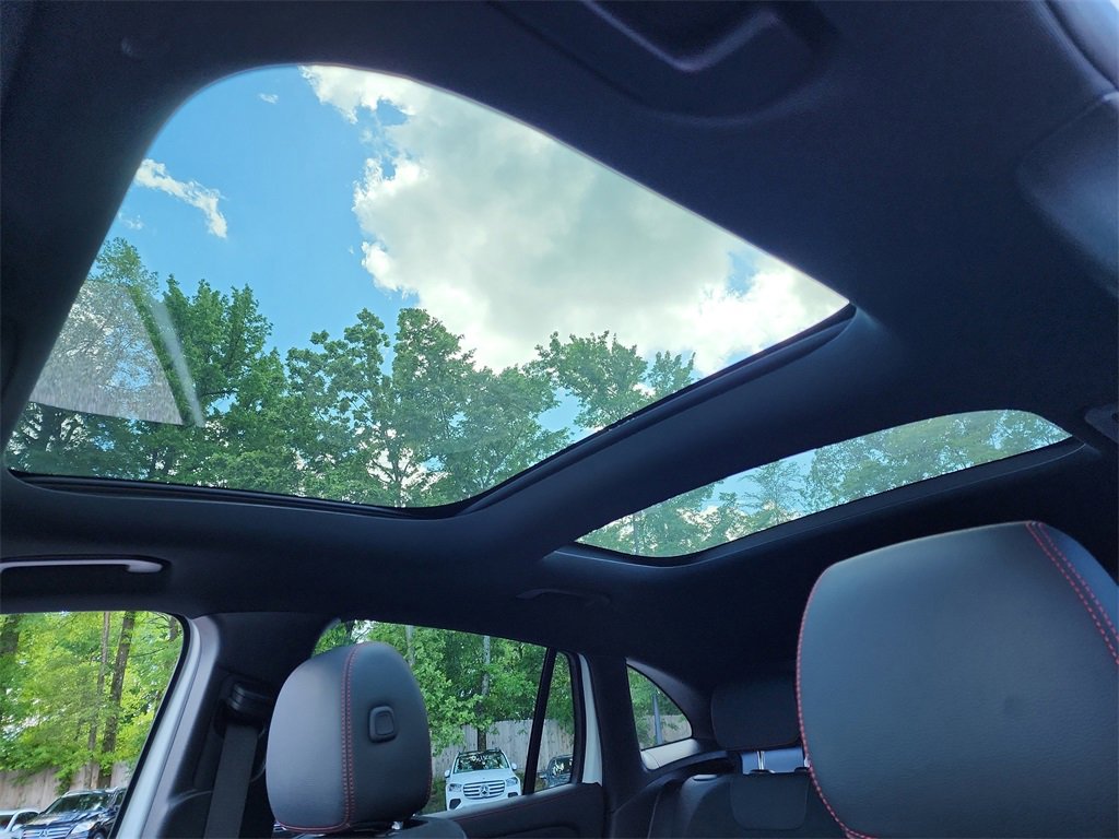 New 2025 Mercedes-Benz GLA 250 image 29