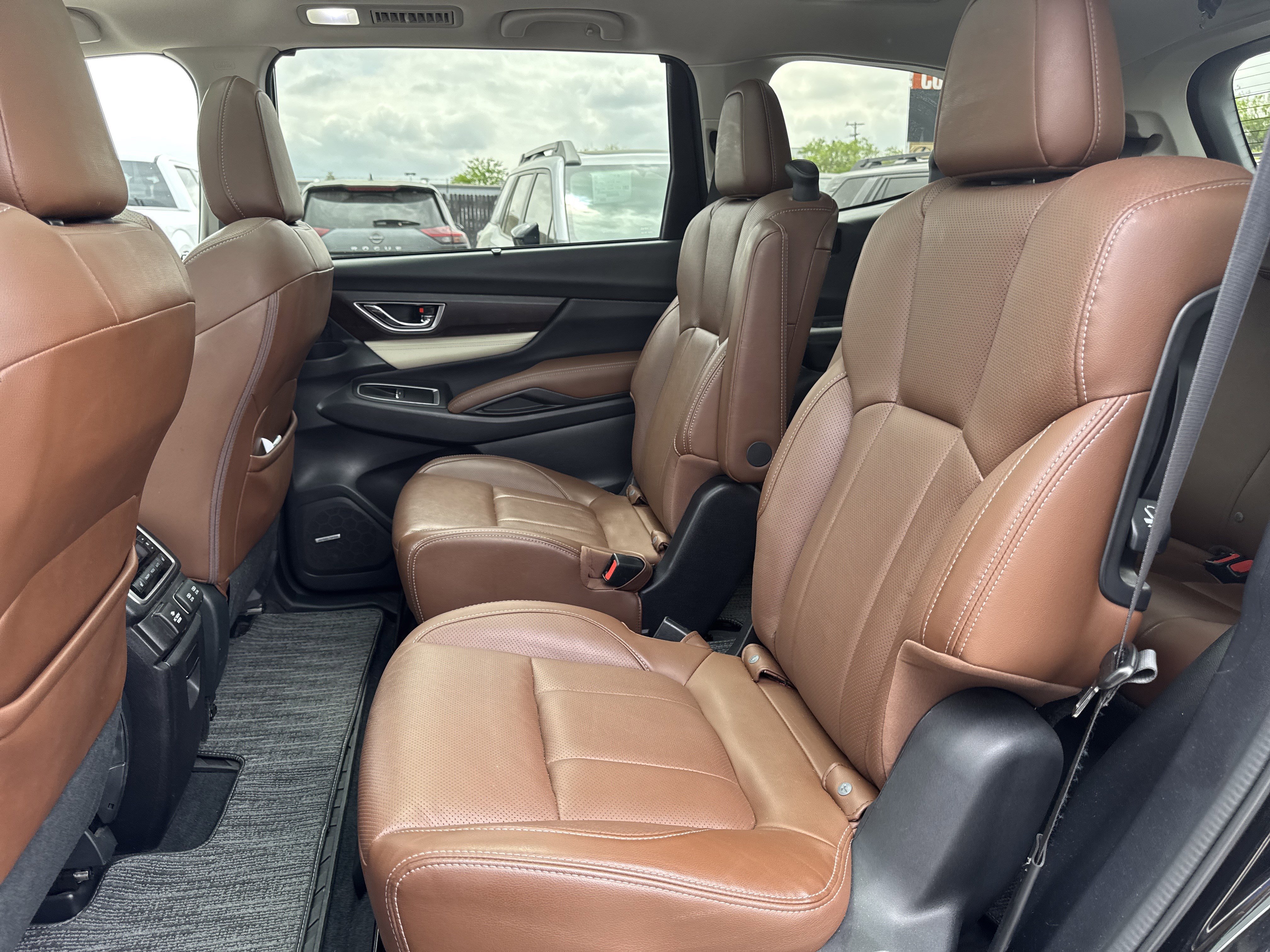 Used 2020 Subaru Ascent Touring w/ Popular Package #3 image 30