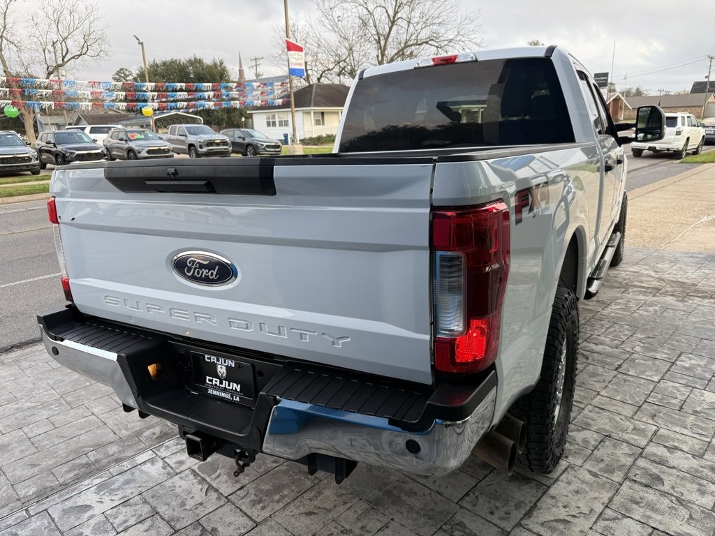 Used 2019 Ford F250 XLT w/ XLT Value Package image 3