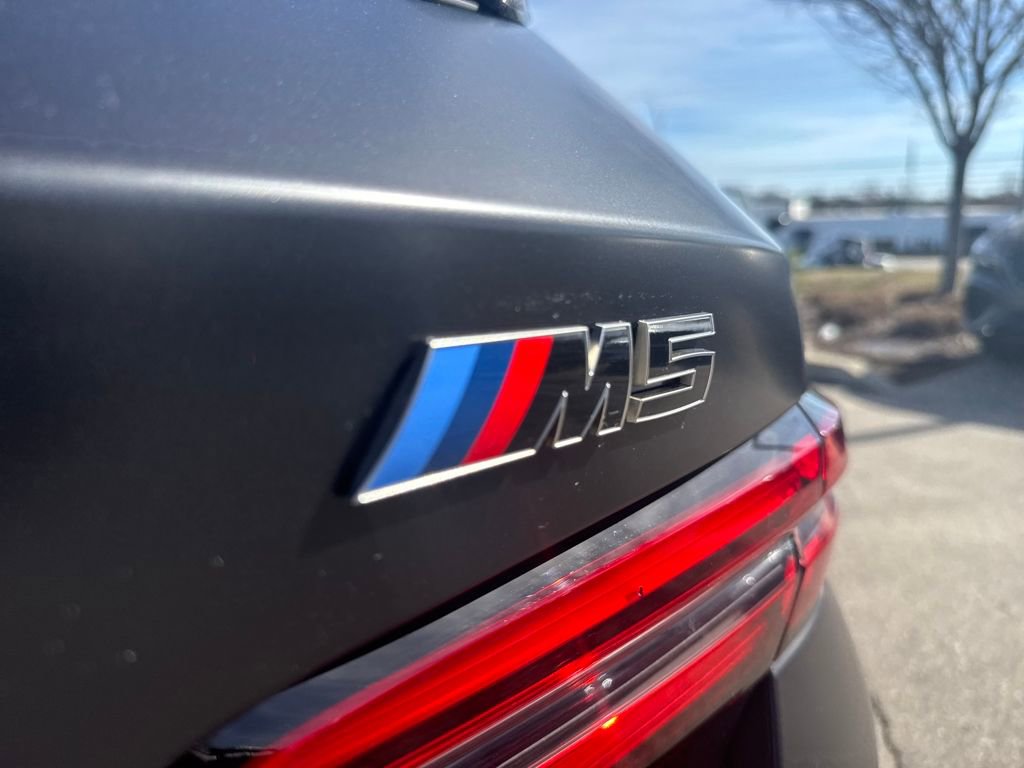 Used 2025 BMW M5 Touring image 24