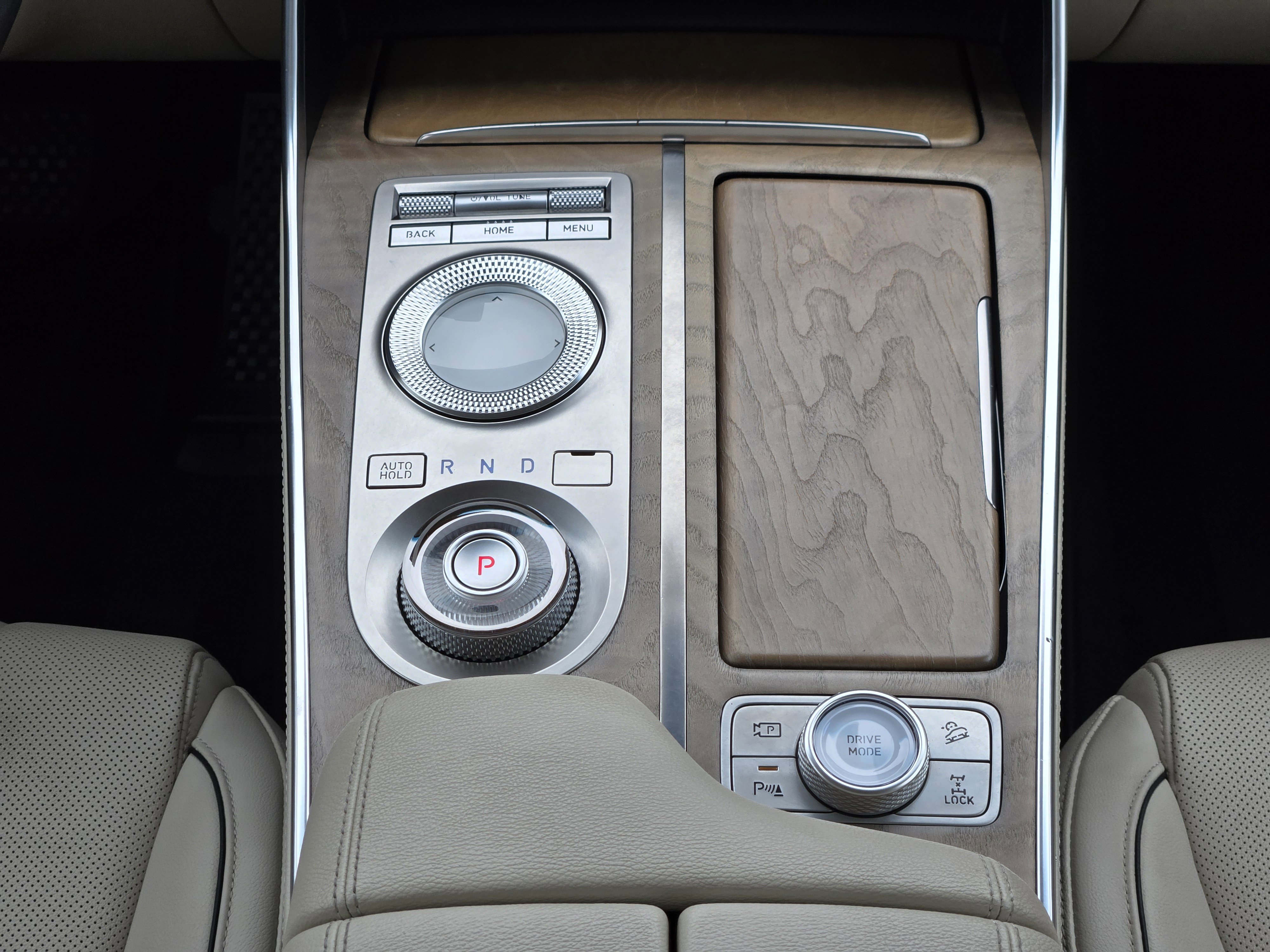 Used 2021 Genesis GV80 2.5T w/ Advanced Package 02 image 27