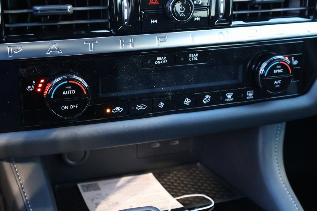 New 2026 Nissan Pathfinder SV image 18