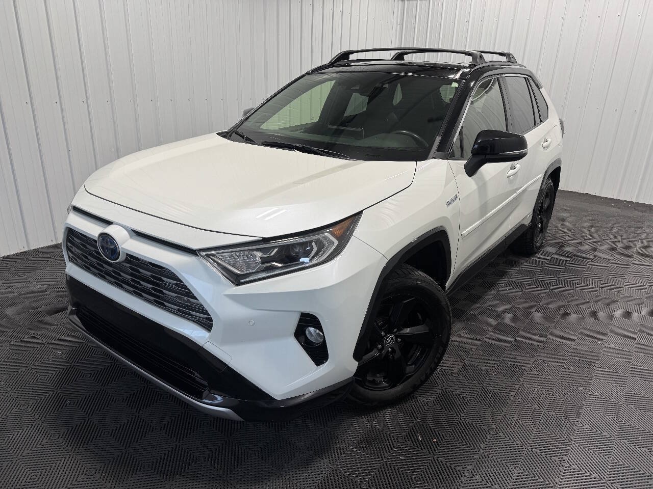 Used 2020 Toyota RAV4 XSE AWD/4WD image 46