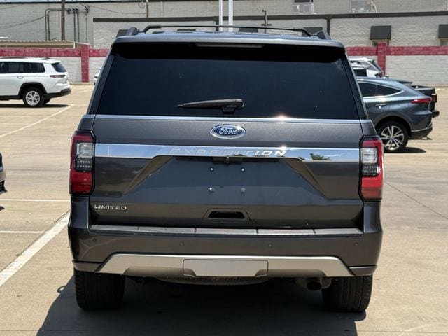 Used 2018 Ford Expedition Limited w/ Equipment Group 302A RWD image 5